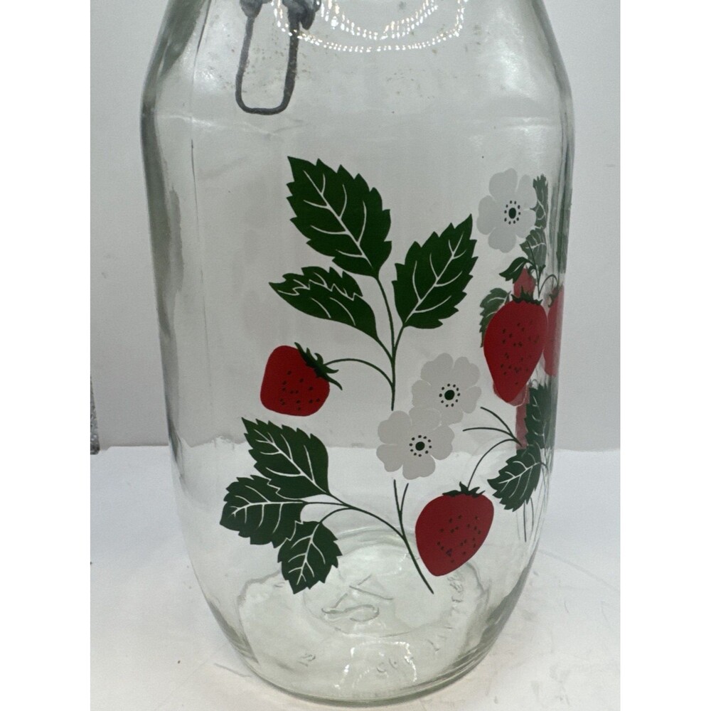 2 Carlton Glass Jar Canister 10” & 9” Bail Lid Strawberries 2 L 1.5 L USA - Picture 5 of 16